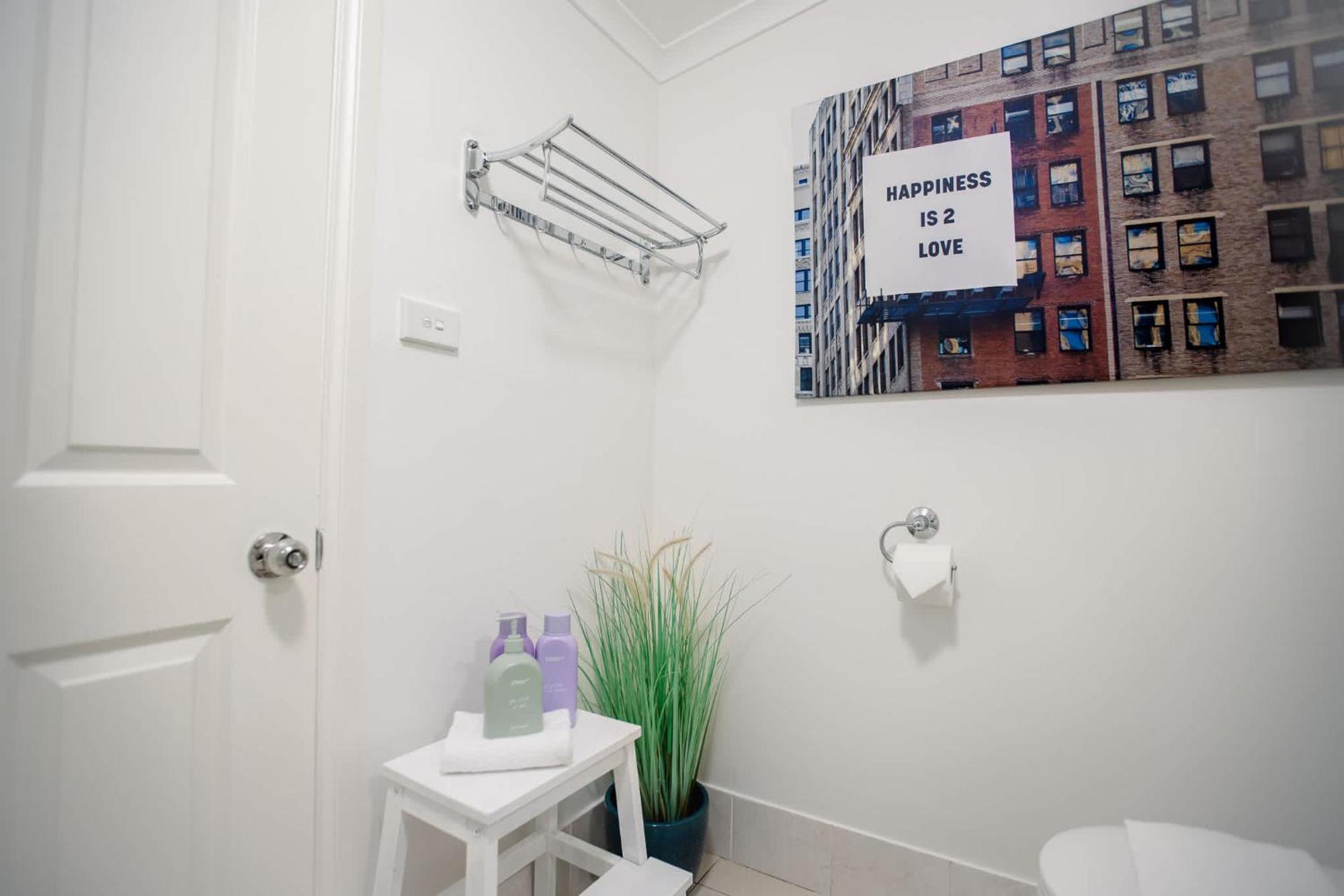 Holiday home Balmain 2 Bed - New Listing Sydney